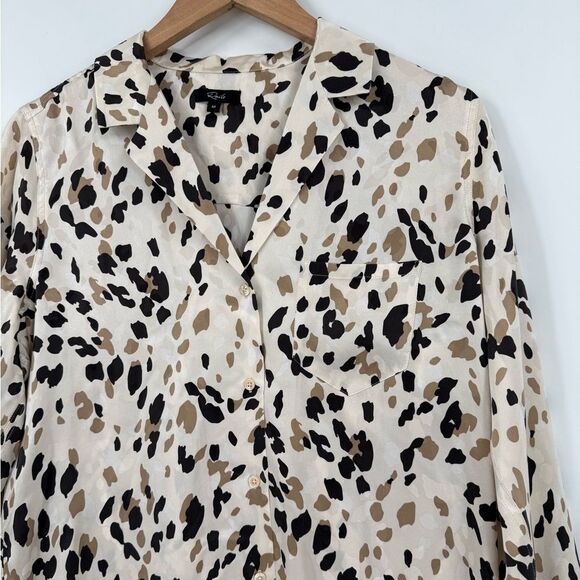 Rails Rebel Silk Button Front Blouse in Natural Abstract Animal | Medium - Picture 10 of 10